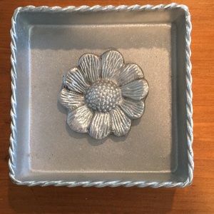 Mariposa Napkin Holder